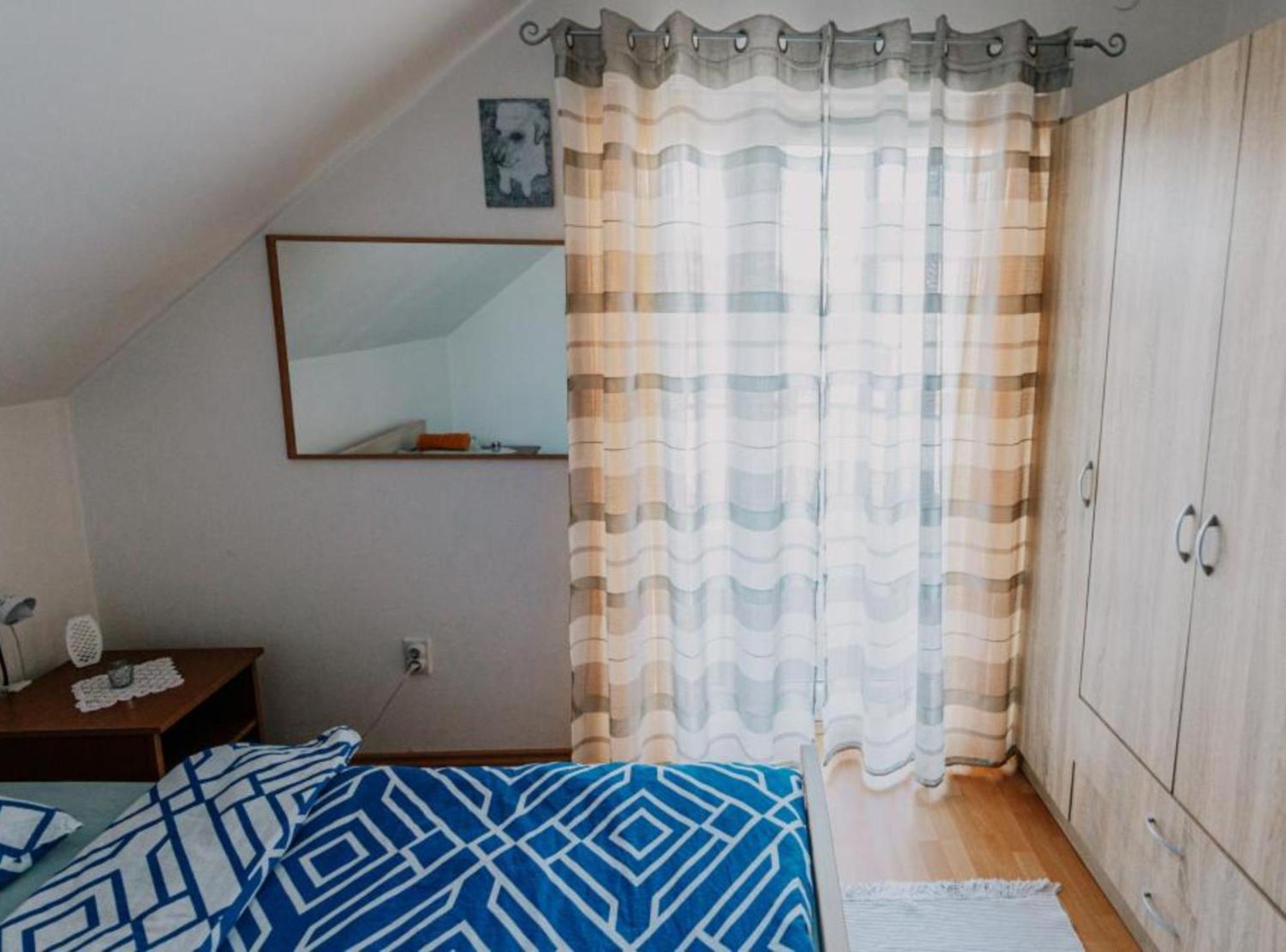 Apartmani Tea I Toni Gradiste 外观 照片