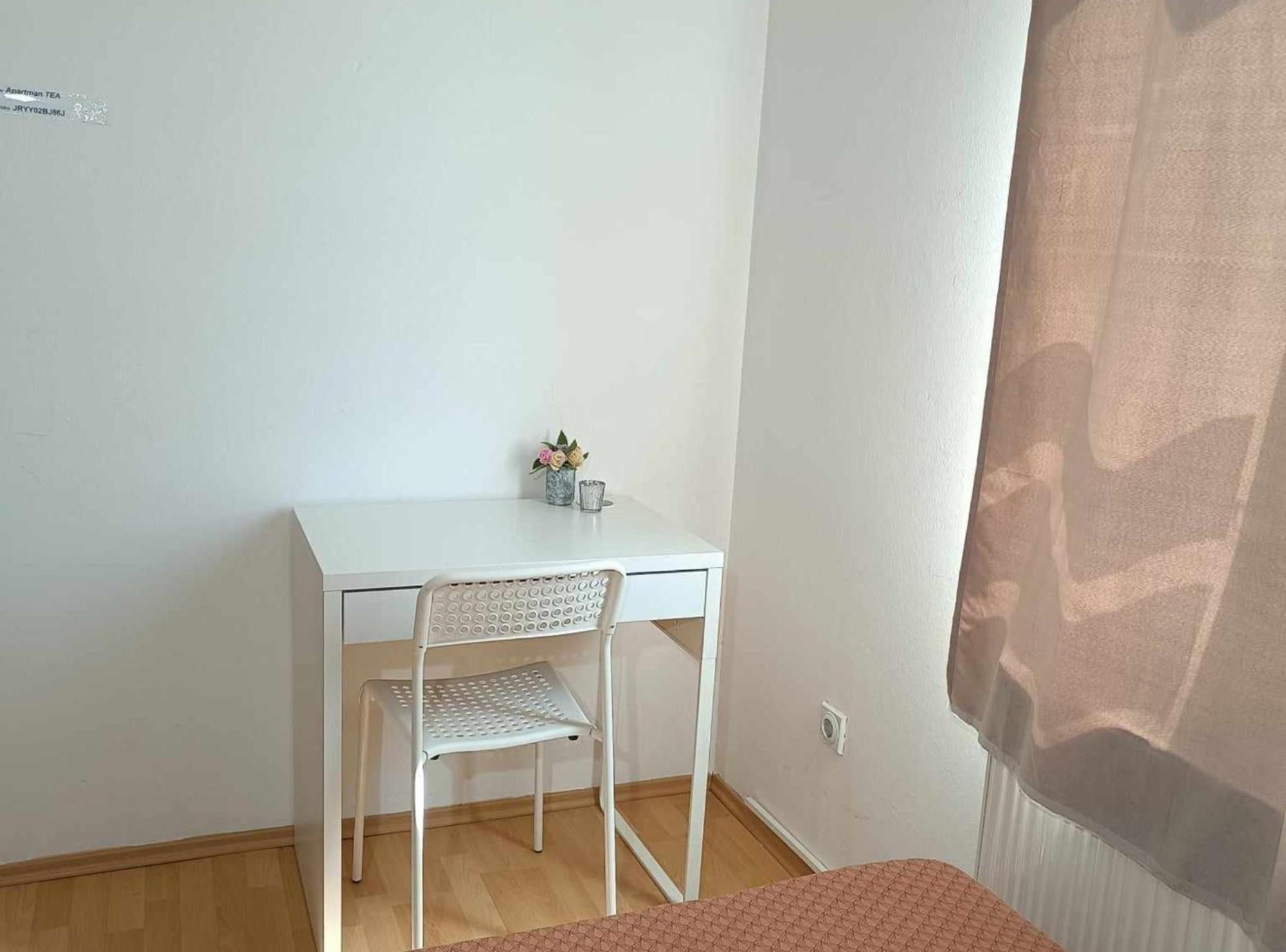 Apartmani Tea I Toni Gradiste 外观 照片