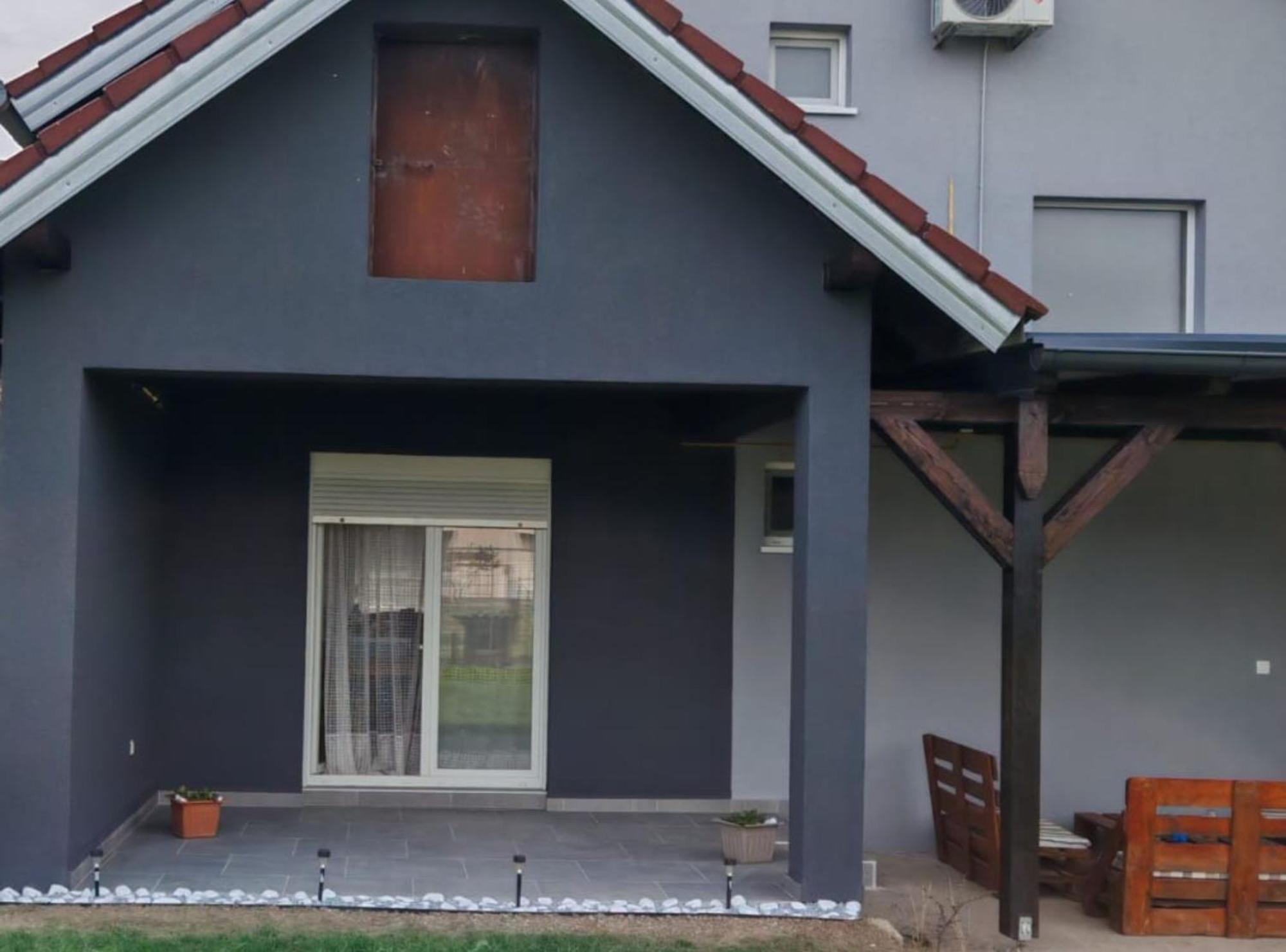 Apartmani Tea I Toni Gradiste 外观 照片