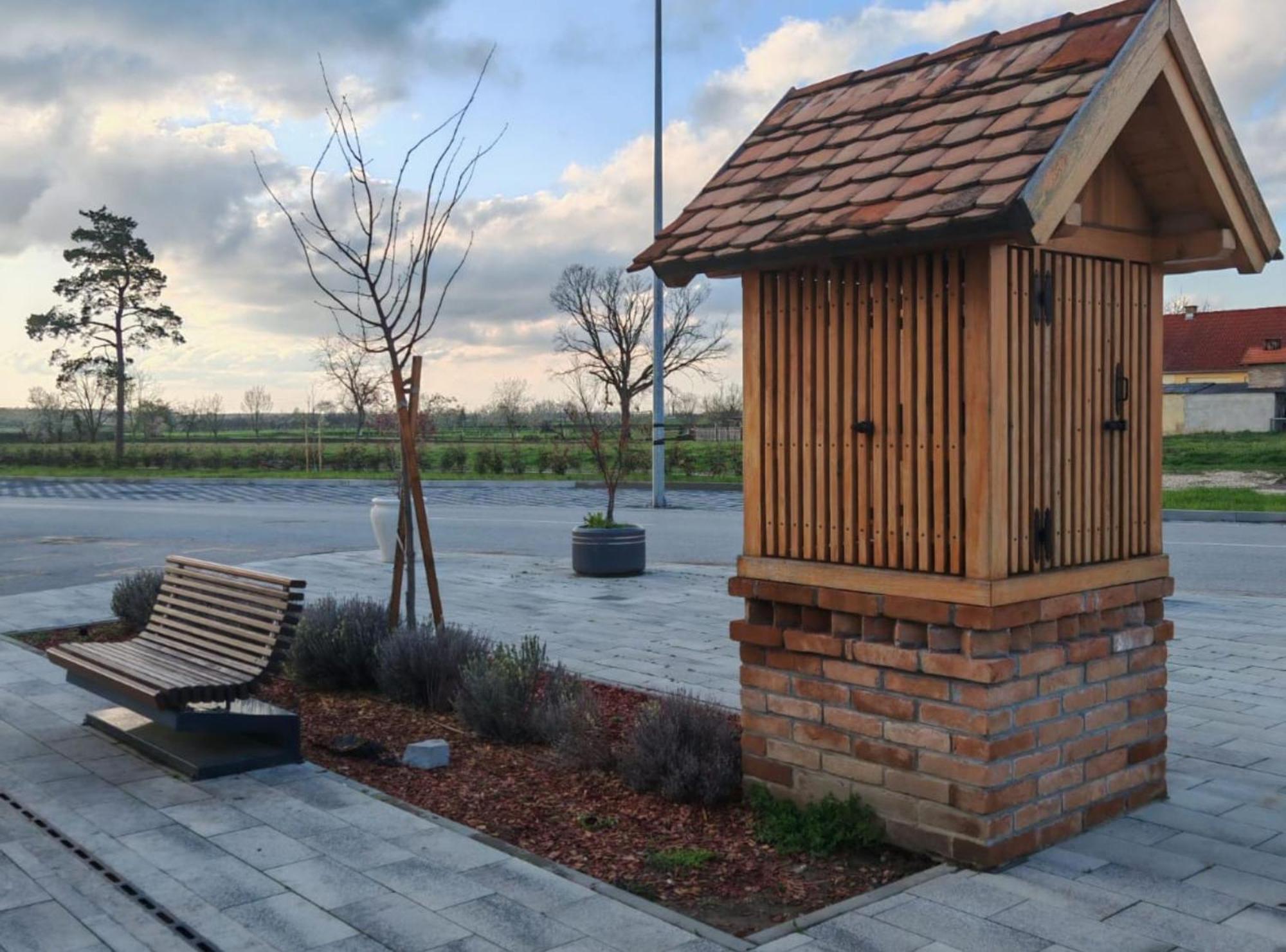 Apartmani Tea I Toni Gradiste 外观 照片